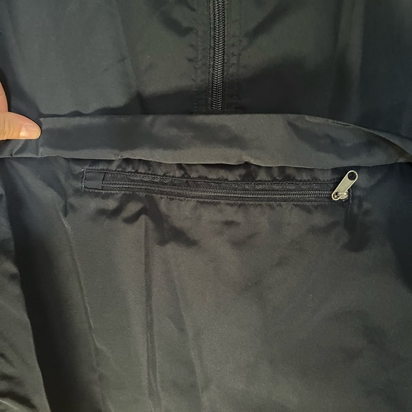 Champion Michigan wind breaker 1/4 zip - Picture 4 of 5